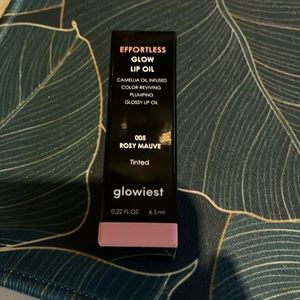 glowiest EFFORTLESS Glow Lip Oil